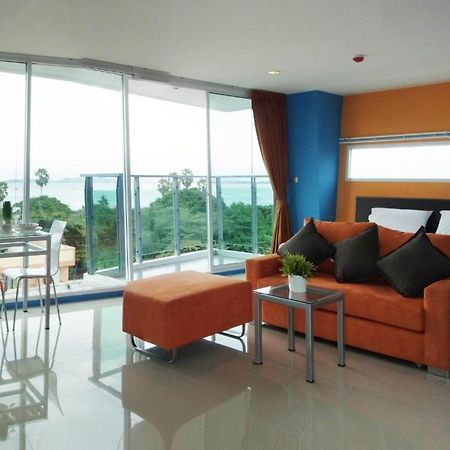 Hotel La Casa Pattaya Habitación foto